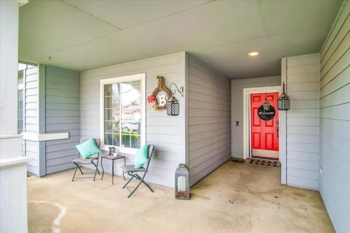 921 Paseo Drive, Hollister, California 95023