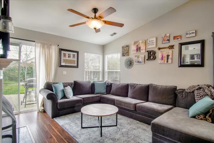 921 Paseo Drive, Hollister, California 95023
