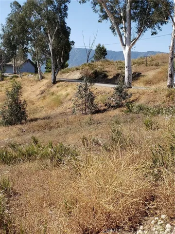 71 Howlett, Lake Elsinore, California 92530
