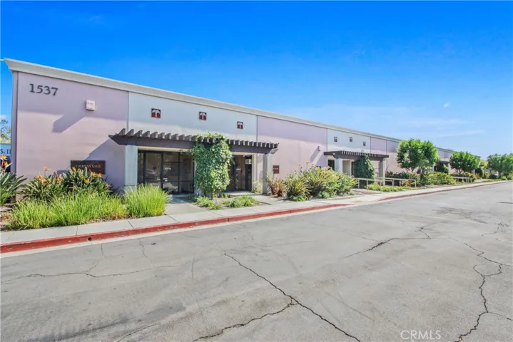 1537 E Mcfadden Avenue H, Santa Ana, California 92705