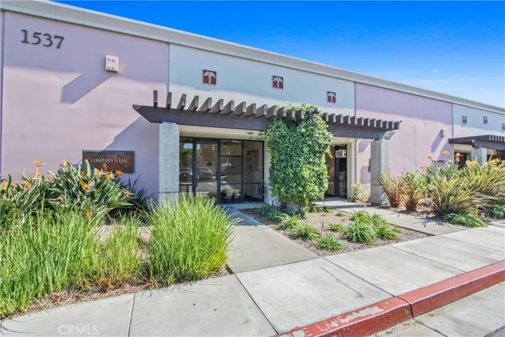 1537 E Mcfadden Avenue H, Santa Ana, California 92705