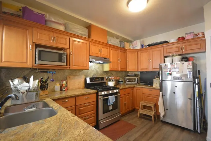 1060 Brunswick Street, Daly City, California 94014