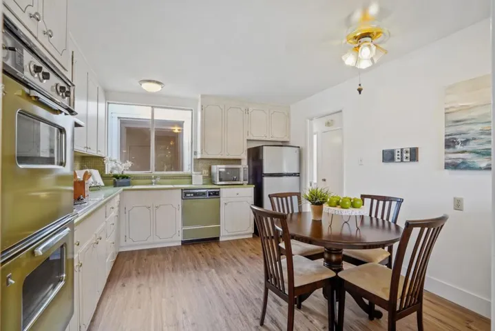 76 Conkling Street, San Francisco, California 94124