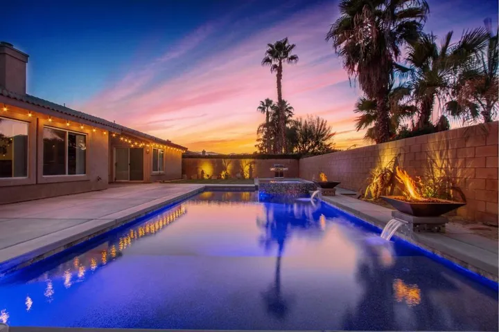 47-Backyard Twilight
