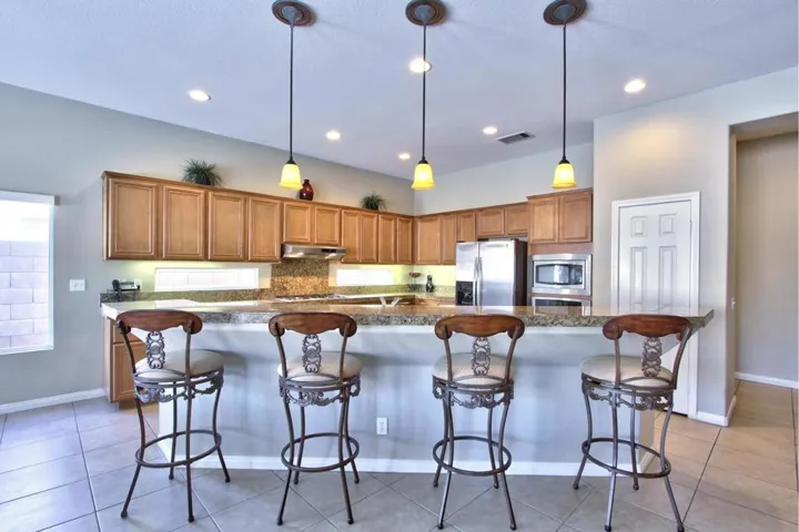20-Kitchen