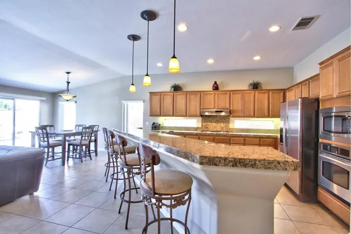 21-Kitchen