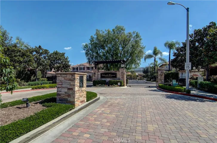 Immacculate, private gated community feels like you are out in the country...but is just minutes to toll road, the Marketplace, parks and schools.