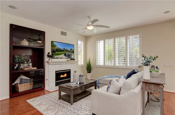 What a great space to cozy up to the fire with a good book or favorite movie...
