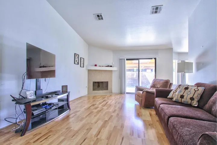 7-Living Room