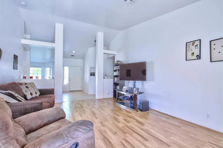 8-Living Room