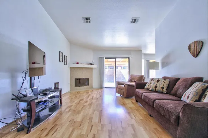6-Living Room