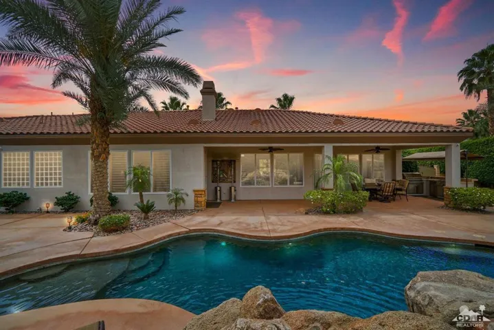 pool/patio