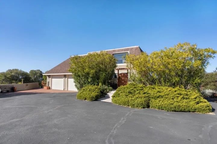 16950 Bohlman Road, Saratoga, California 95070