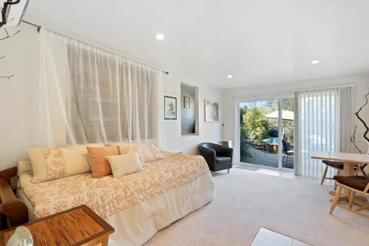 16950 Bohlman Road, Saratoga, California 95070