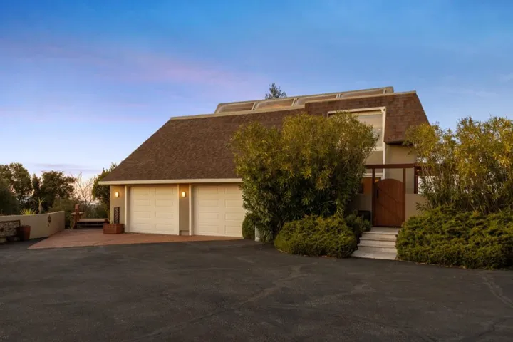 16950 Bohlman Road, Saratoga, California 95070