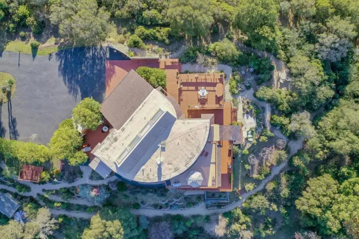 16950 Bohlman Road, Saratoga, California 95070