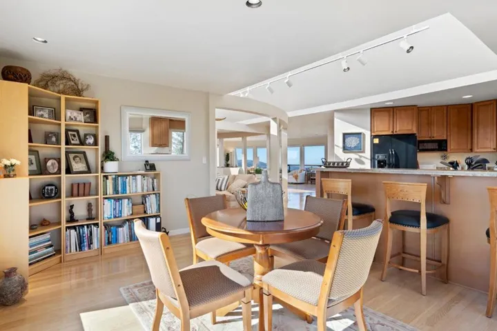 16950 Bohlman Road, Saratoga, California 95070