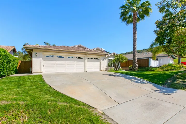 8523 Tyler St, Santee, California 92071