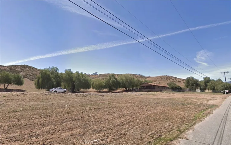 6 Reid Street, Lake Elsinore, California 92530