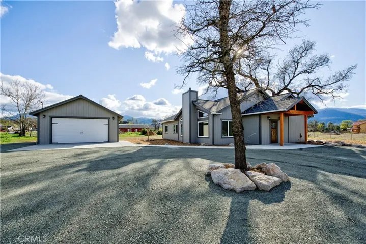 21060 Santa Clara Road, Middletown, California 95461