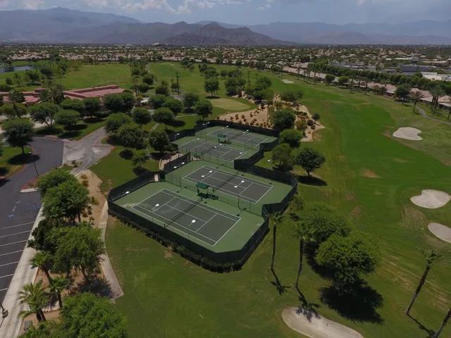 tennis & golf