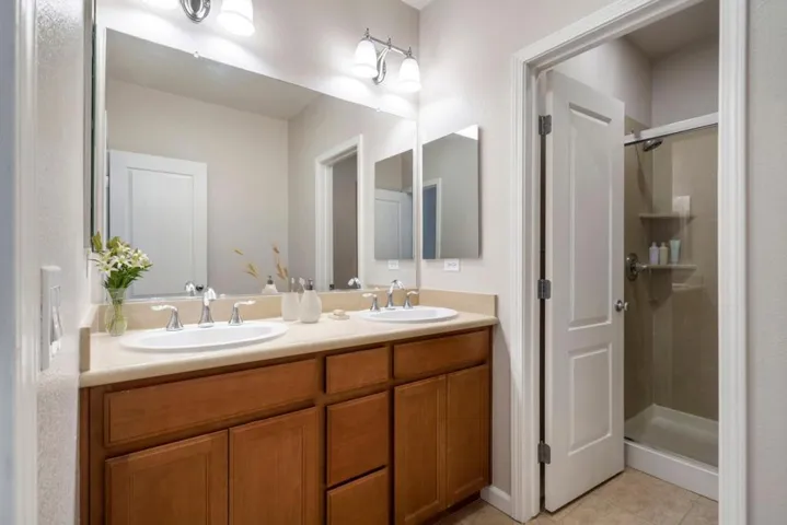 609 Boardwalk, San Jose, California 95112