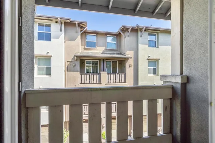609 Boardwalk, San Jose, California 95112