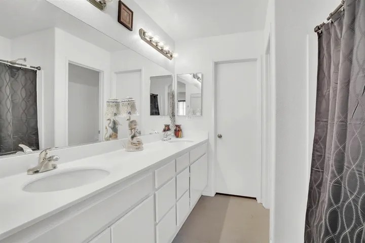 1452 Canvas Dr, Chula Vista, California 91913
