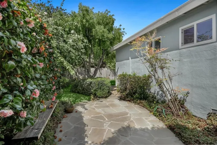 357 Metzgar Street, Half Moon Bay, California 94019