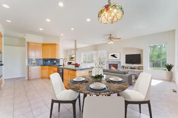1670 Albany Court, Hollister, California 95023