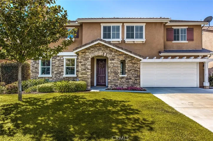 266 Villafranca Street, Corona, California 92879