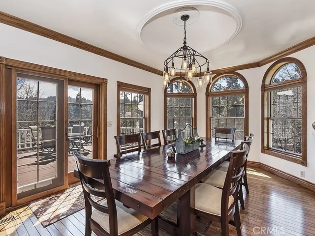27511 Cedarwood Drive, Lake Arrowhead, California 92352