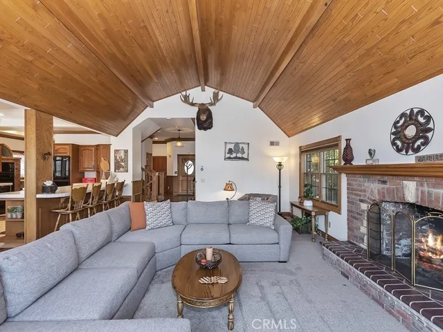27511 Cedarwood Drive, Lake Arrowhead, California 92352