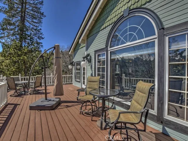 27511 Cedarwood Drive, Lake Arrowhead, California 92352