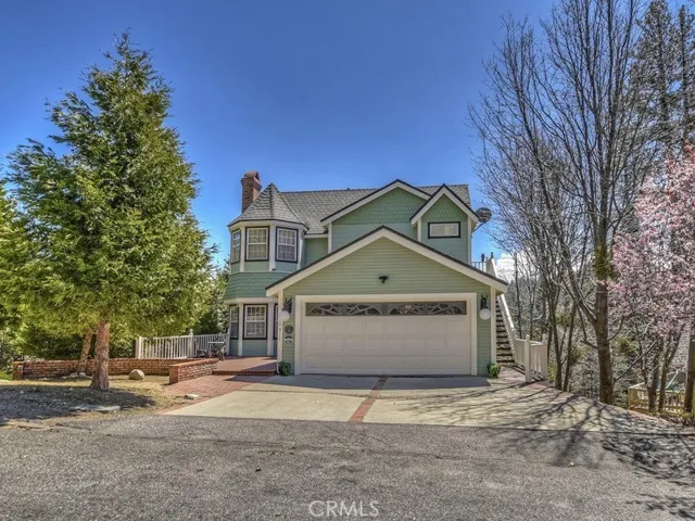 27511 Cedarwood Drive, Lake Arrowhead, California 92352
