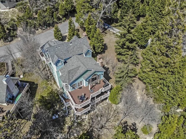 27511 Cedarwood Drive, Lake Arrowhead, California 92352