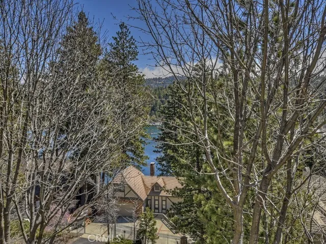 27511 Cedarwood Drive, Lake Arrowhead, California 92352