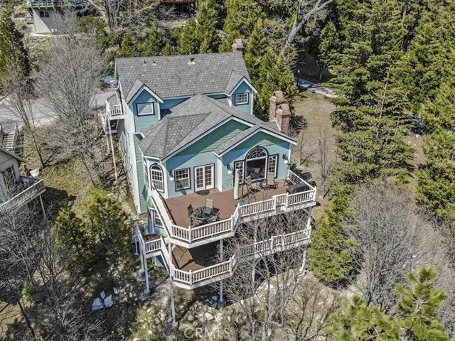 27511 Cedarwood Drive, Lake Arrowhead, California 92352