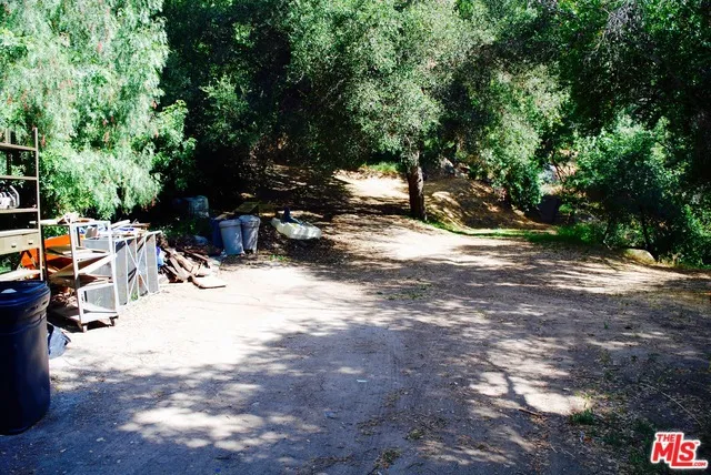 24 Montau Drive, Topanga, California 90290