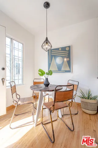1128 W Edgeware Road 1/2, Silver Lake, California 90026