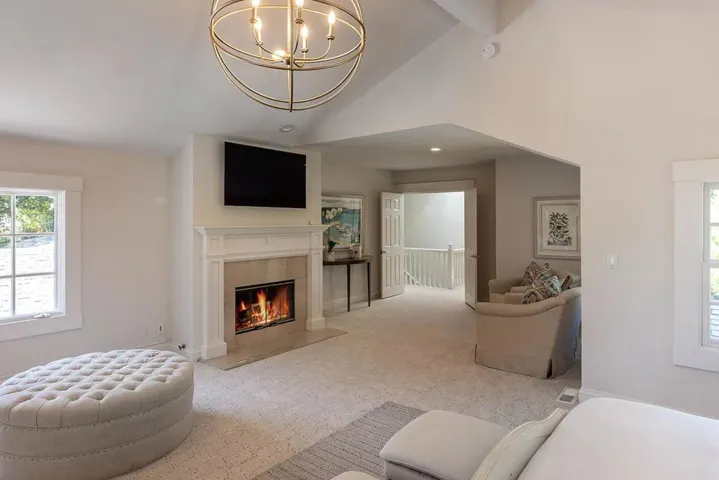 72 View Street, Los Altos, California 94022