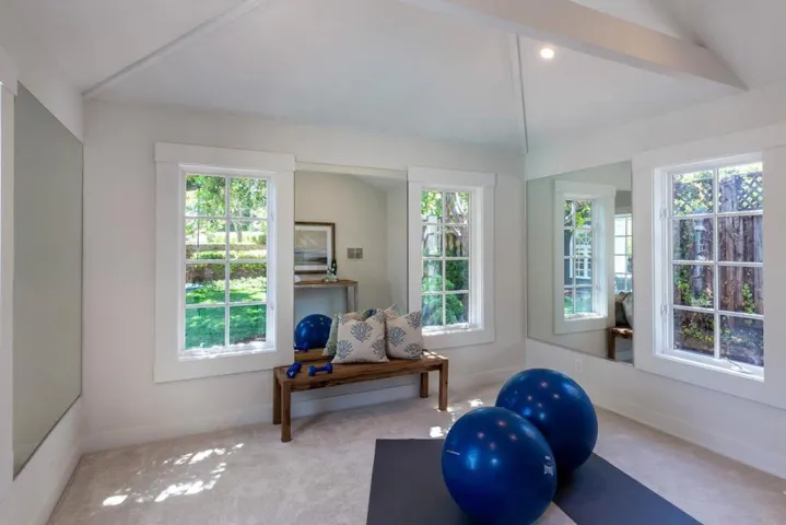 72 View Street, Los Altos, California 94022