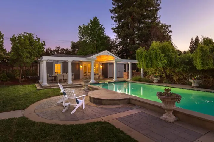 72 View Street, Los Altos, California 94022