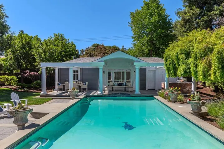72 View Street, Los Altos, California 94022