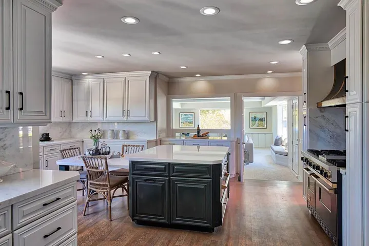 72 View Street, Los Altos, California 94022