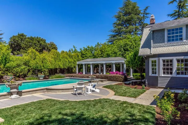 72 View Street, Los Altos, California 94022