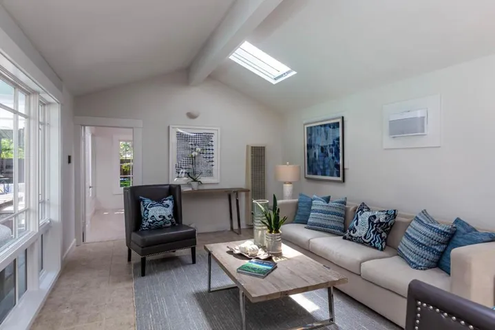 72 View Street, Los Altos, California 94022