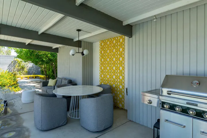 Pergola.
