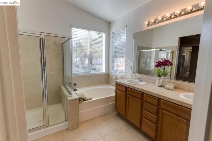 993 Finn Way, Brentwood, California 94513