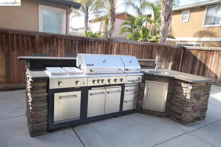 993 Finn Way, Brentwood, California 94513